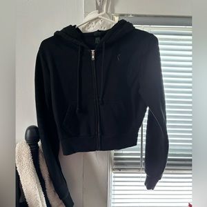 Black cropped zip up